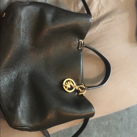 Michael Kors Handbags - Michael Kors Purse Michael Kors Handbags - Michael Kors Purse